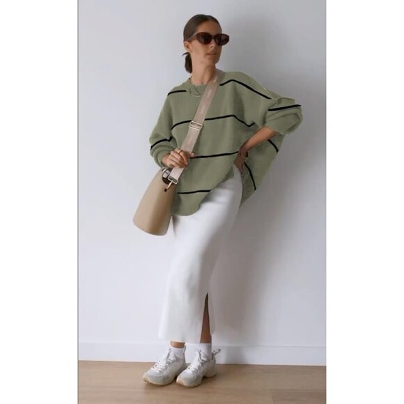 Women's Oversized Crewneck Sweater Pullover Long Sleeve Ribbed Knit Top - Picture 2 of 5